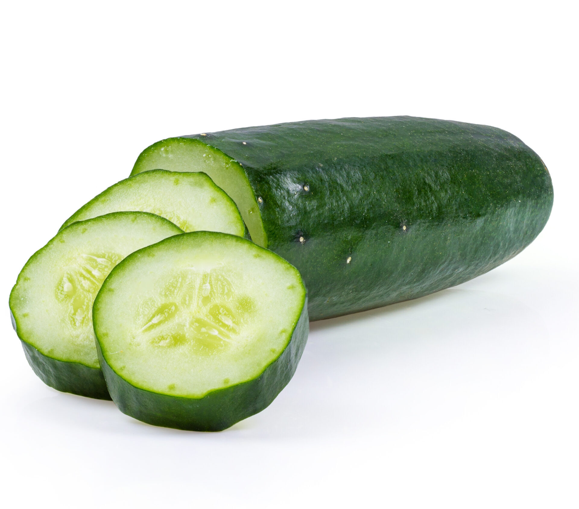 Pepino Ensalada (Unidad), fresco y versátil, perfecto para ensaladas y sándwiches. Rico en fibra y antioxidantes, ideal para una dieta saludable.