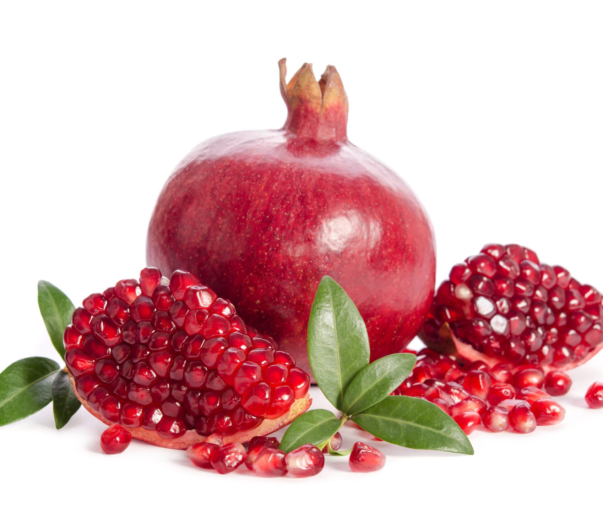 Las granadas (3 unidades) aportan un sabor refrescante y muchos nutrientes esenciales, perfectas para agregar a tus recetas favoritas.